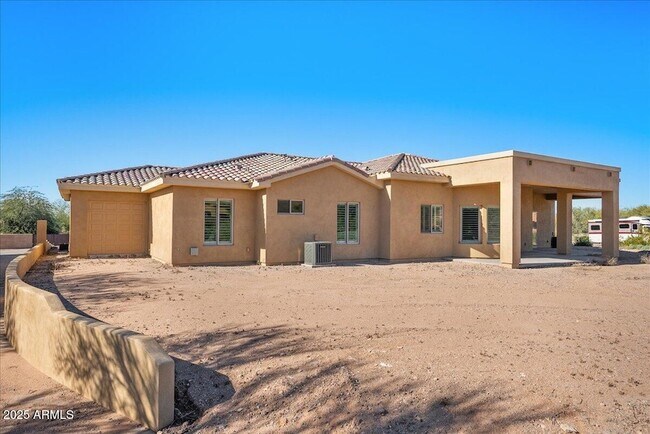 Building Photo - 3117 N 77th St