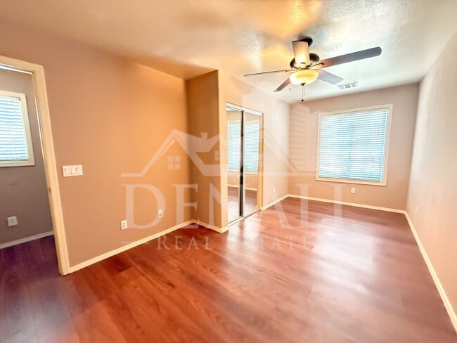 Building Photo - 4272 E Jasper Dr