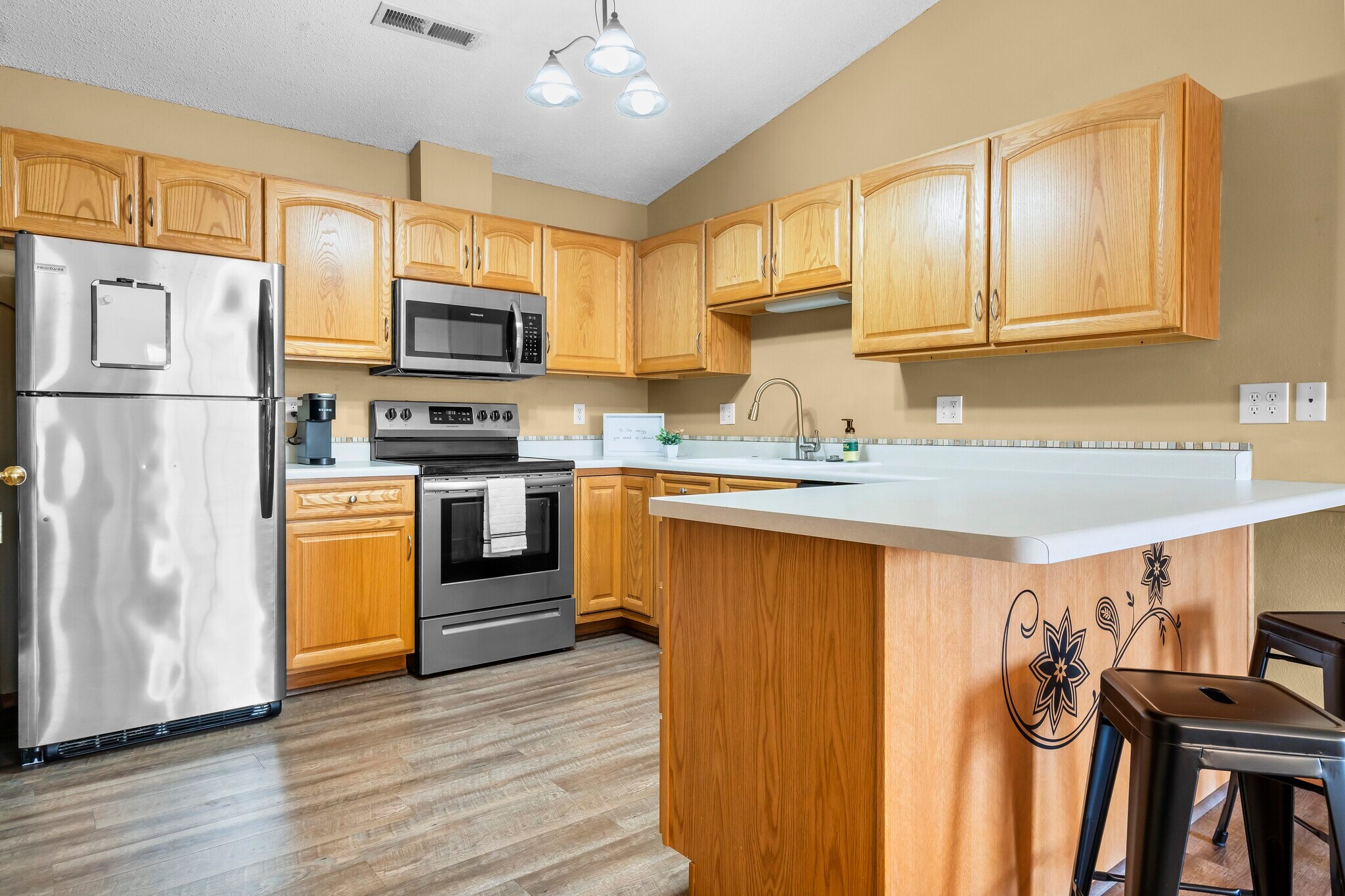 Building Photo - 625 Kimberlite St