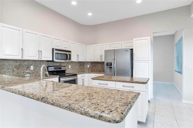Building Photo - 2527 Eagle Run Dr