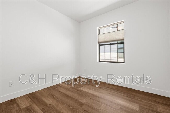 Building Photo - 5421 Apple Rose Ln