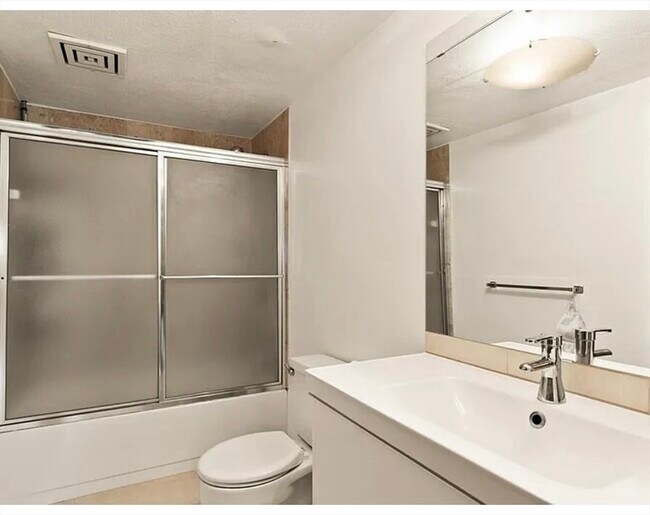 Building Photo - 2500 Mystic Valley Pkwy