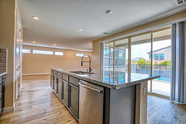 Building Photo - 3364 Caldora Ln