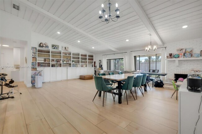 Building Photo - 7380 NW 44th Ct