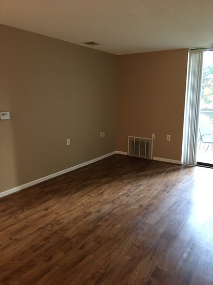 Living Room - 1750 N Marywood Ave