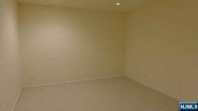 Building Photo - 85 Buckthorn Ct