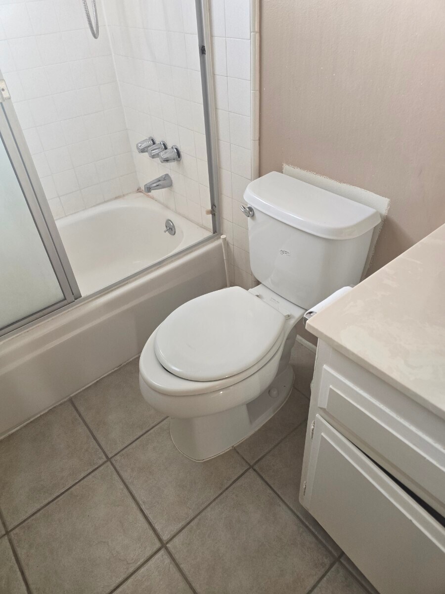 Building Photo - 6420 Pat Ave