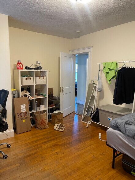 Bedroom - 44 Chetwynd Rd