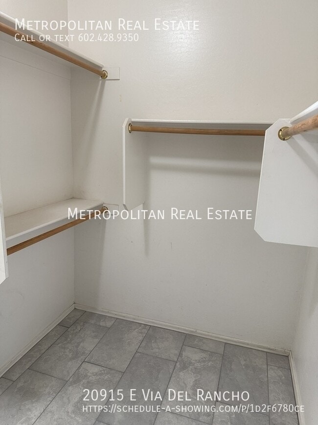 Building Photo - 20915 E Via del Rancho