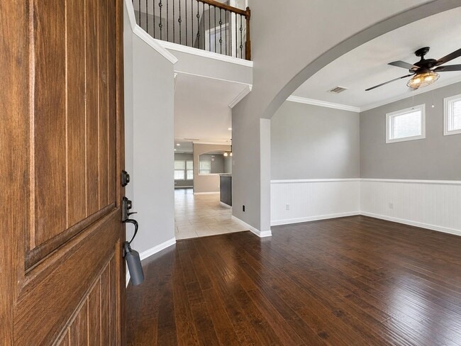 Building Photo - 28547 Lockeridge Springs Dr