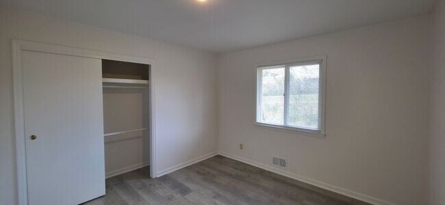 Building Photo - Spacious Rustic Home Near Amicalola Falls – Perfect for Large Families