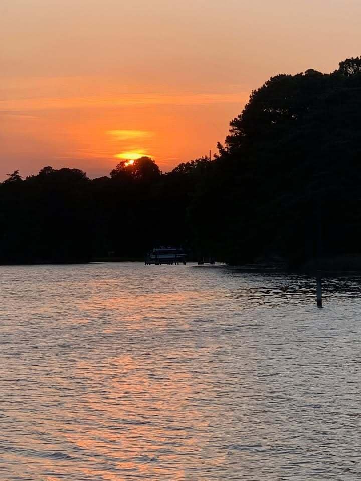 Building Photo - 152 Slate Rd