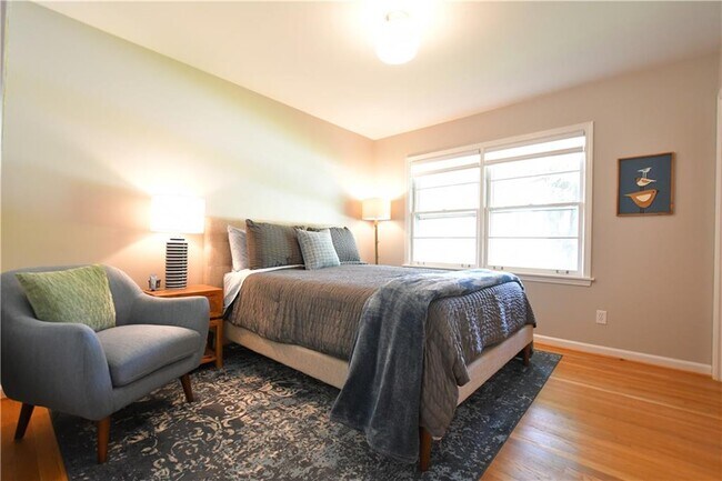 Building Photo - 2877 Cartwright Dr