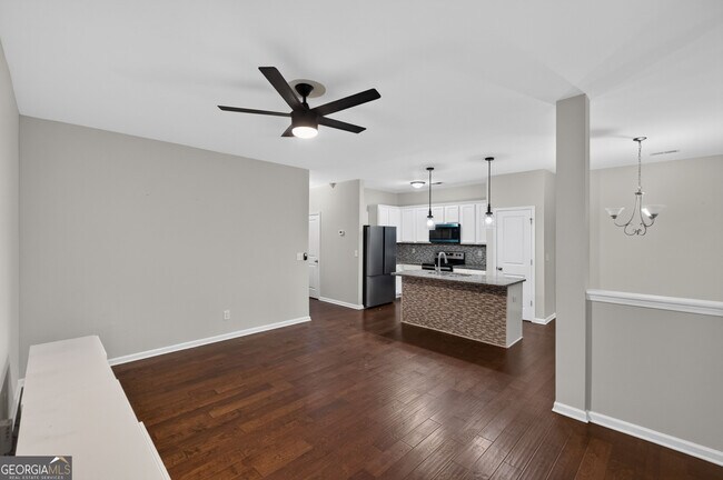 Building Photo - 127 Seabreeze Ct