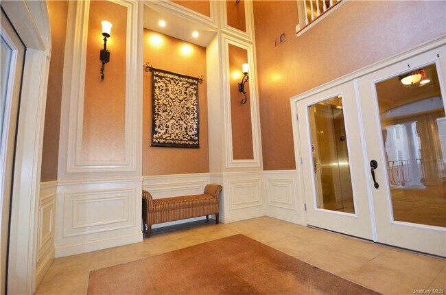 Building Photo - 104 Canter Ct