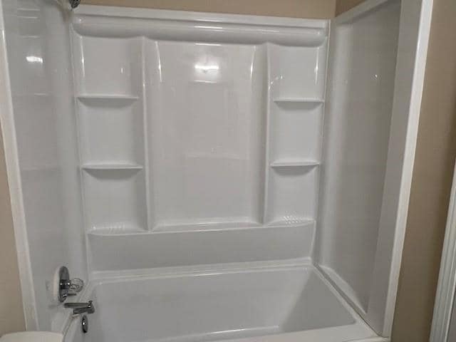 Building Photo - 5063 Camelot Dr W