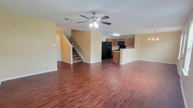 Building Photo - 1216 Shadow Creek Blvd