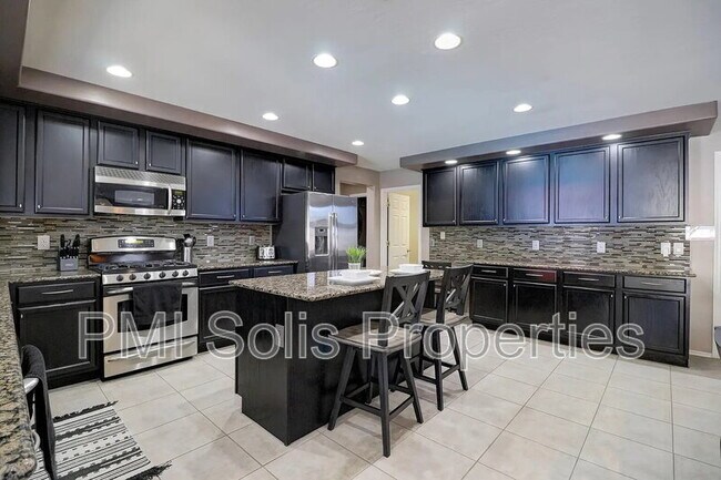 Building Photo - 13412 W Annika Dr