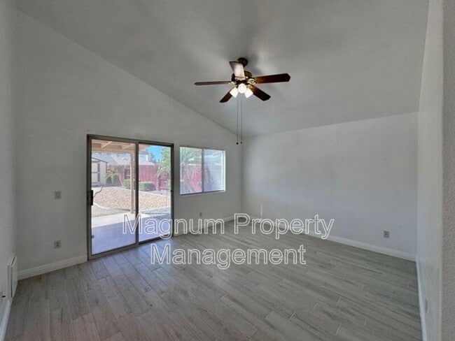 Building Photo - 27081 School Park Dr