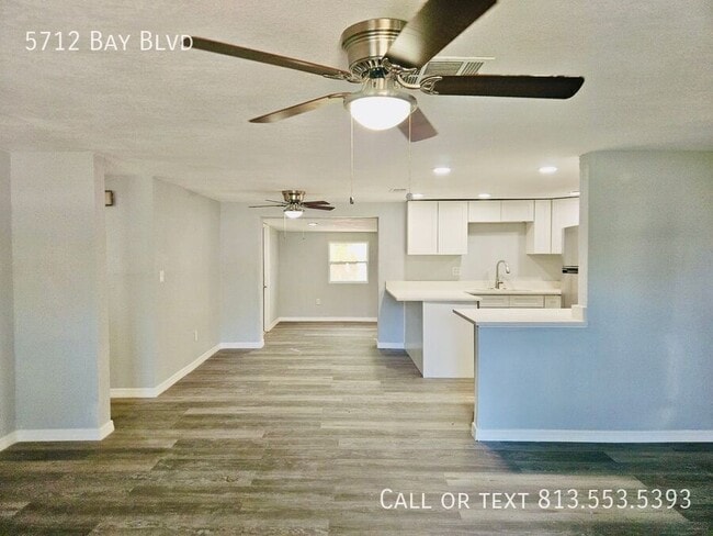 Building Photo - 5712 Bay Blvd