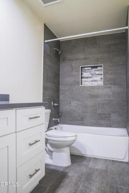 Building Photo - 838 Fairview Ave