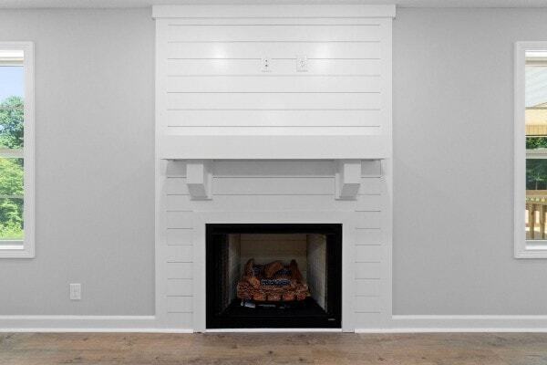 Building Photo - 329 Wesson Dr