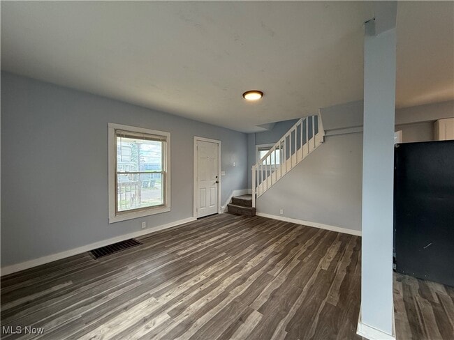 Building Photo - 1305 Curtis St