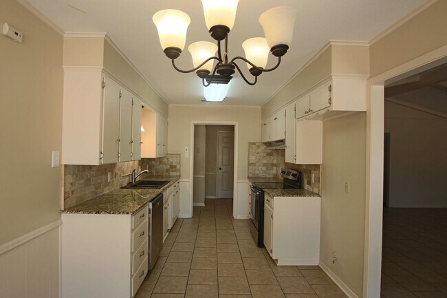 Building Photo - 316 Clemson Dr