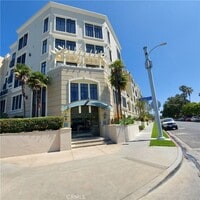 Building Photo - 11847 Gorham Ave