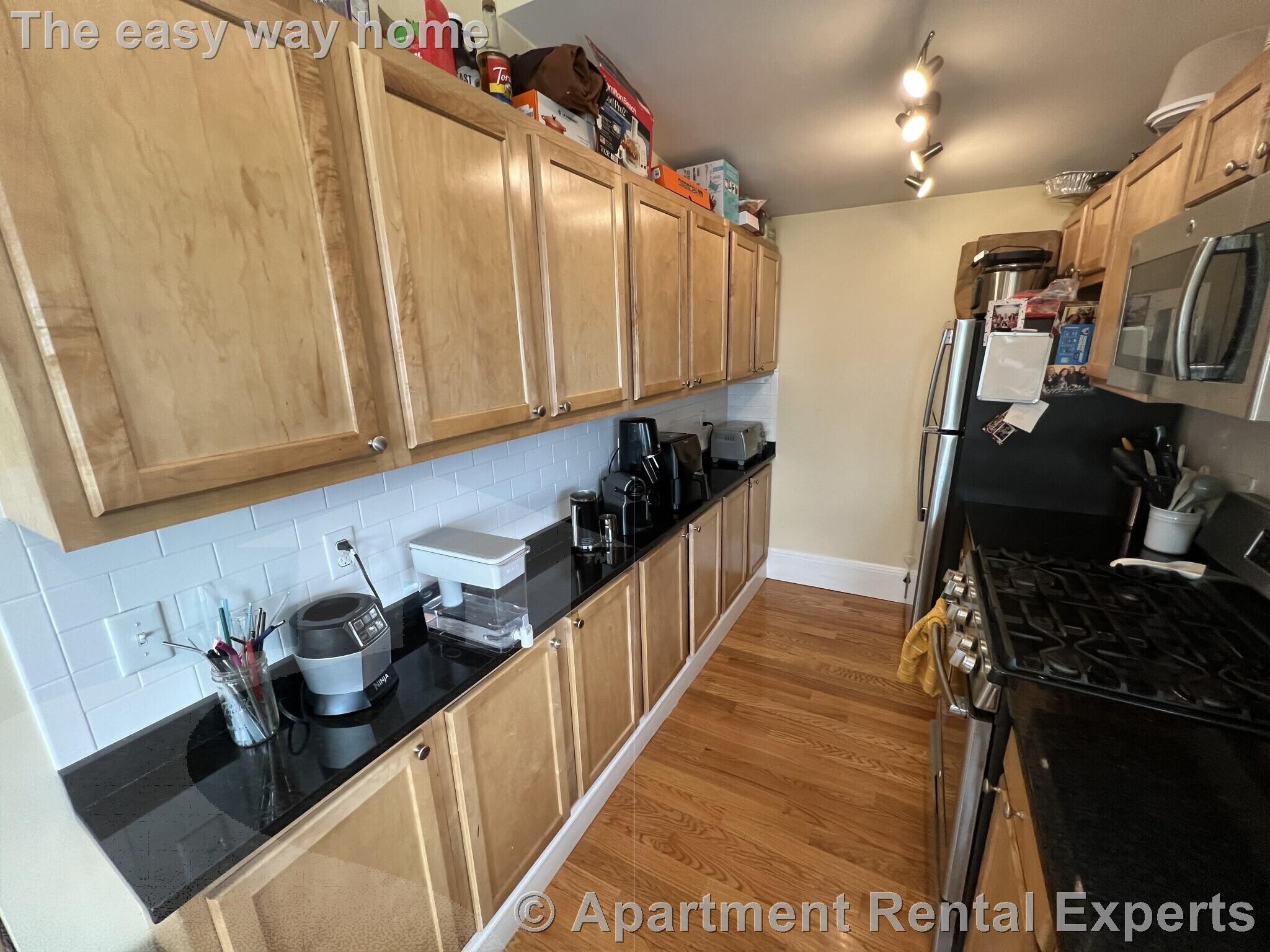 Building Photo - 48-50 Lowell St Unit #2