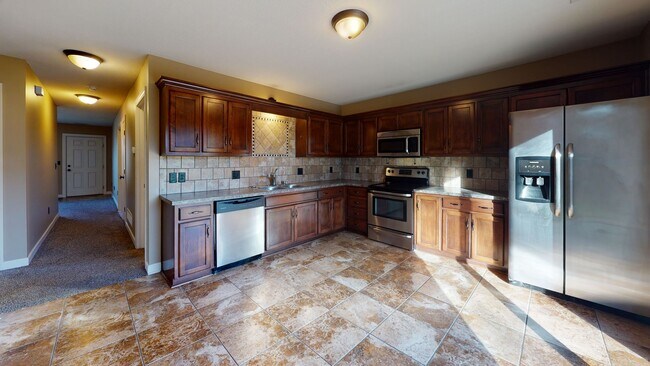 Building Photo - 6123-6125 Pinto Lane