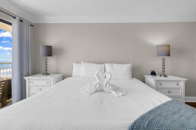 Building Photo - 2001 S Ocean Blvd