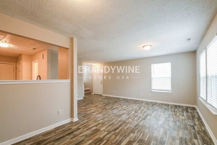 Building Photo - 16675 Aulton Dr
