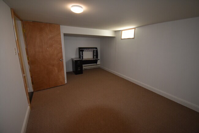 Building Photo - 89 Damascus Dr