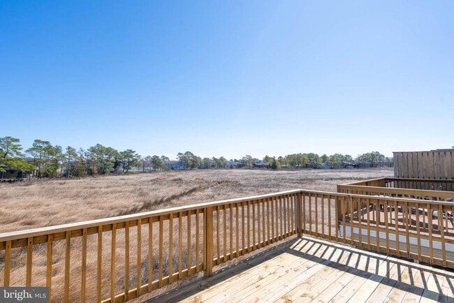 Building Photo - 539 Hudson Ave