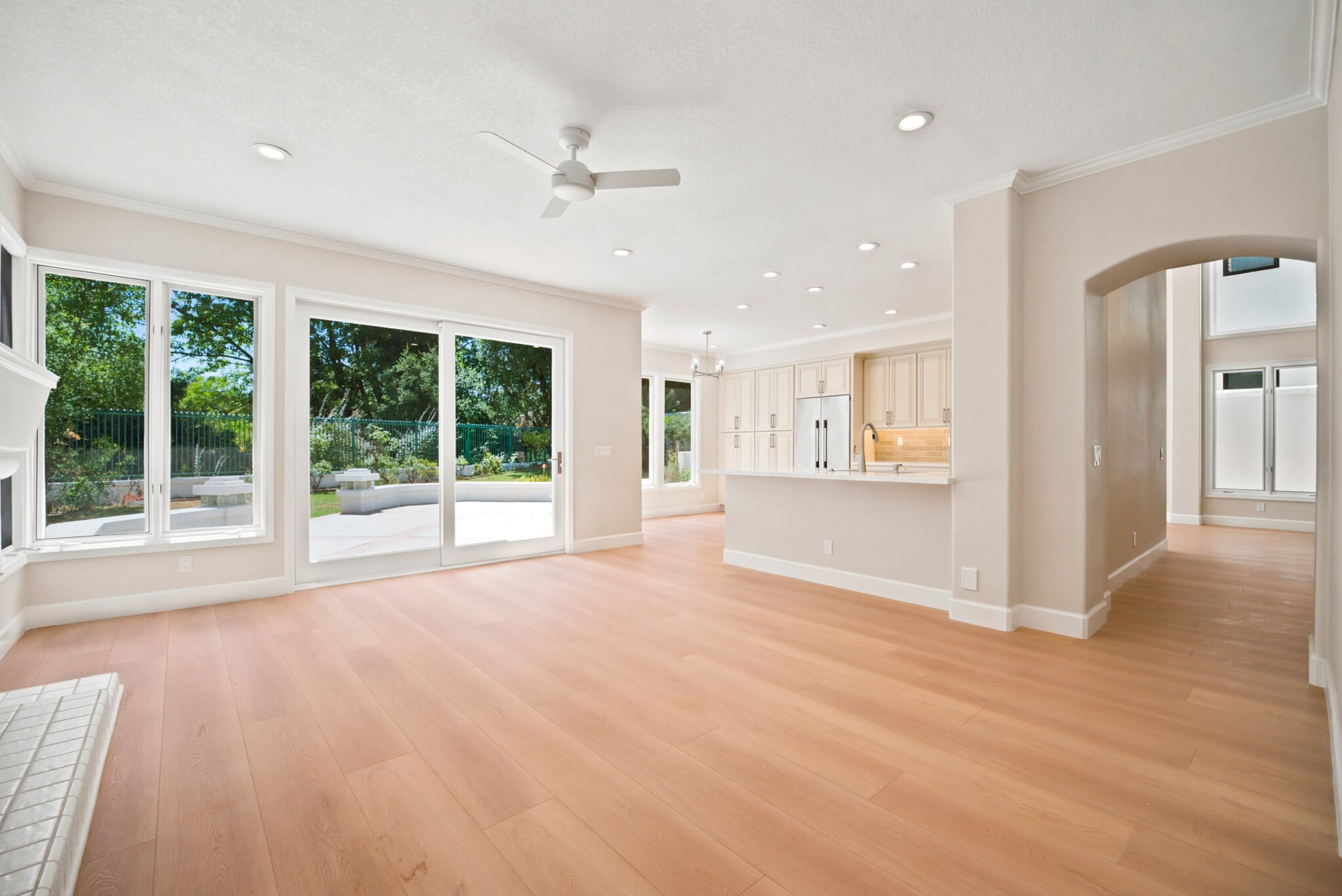 Building Photo - 4324 Park Verdi