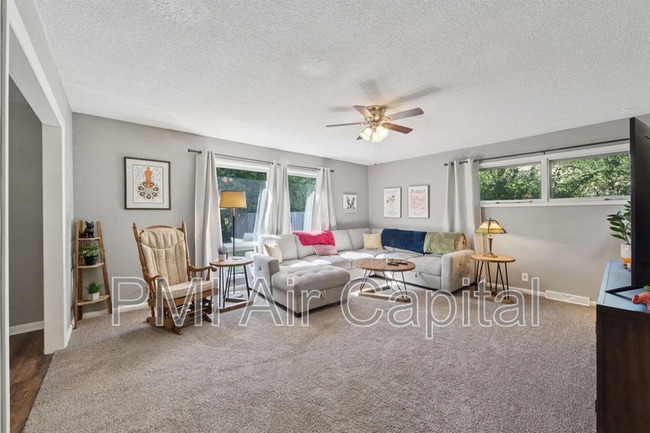 Building Photo - 1917 N Edgemoor St