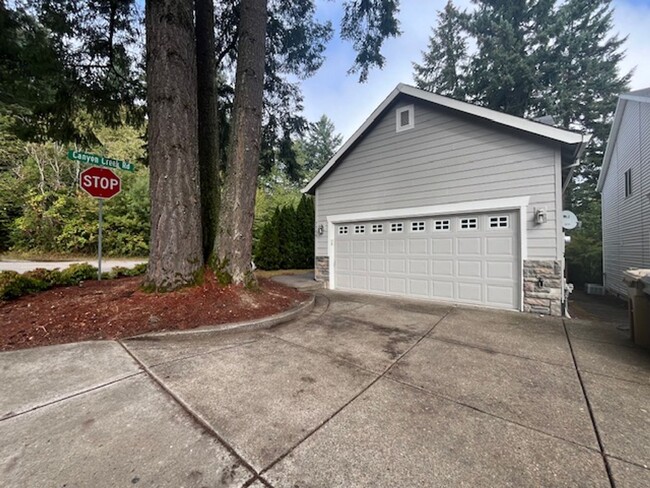Building Photo - Newly Remodeled 4 Bedroom, Wilsonville, OR