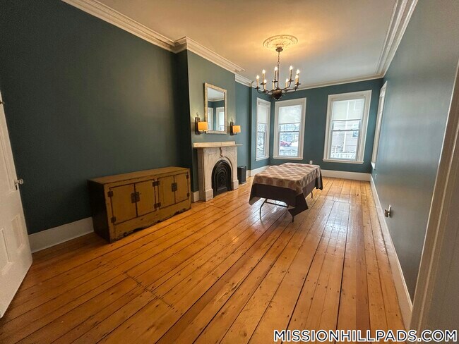 Building Photo - 1 Pickering Ave