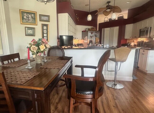 Building Photo - 4062 Westbourne Cir