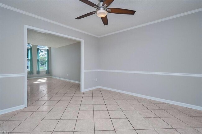 Building Photo - 3305 Fayette Dr