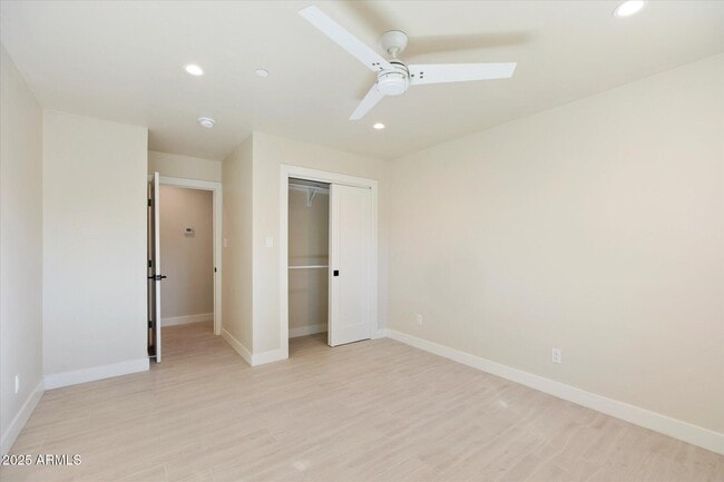 Building Photo - 7754 E Verde Ln