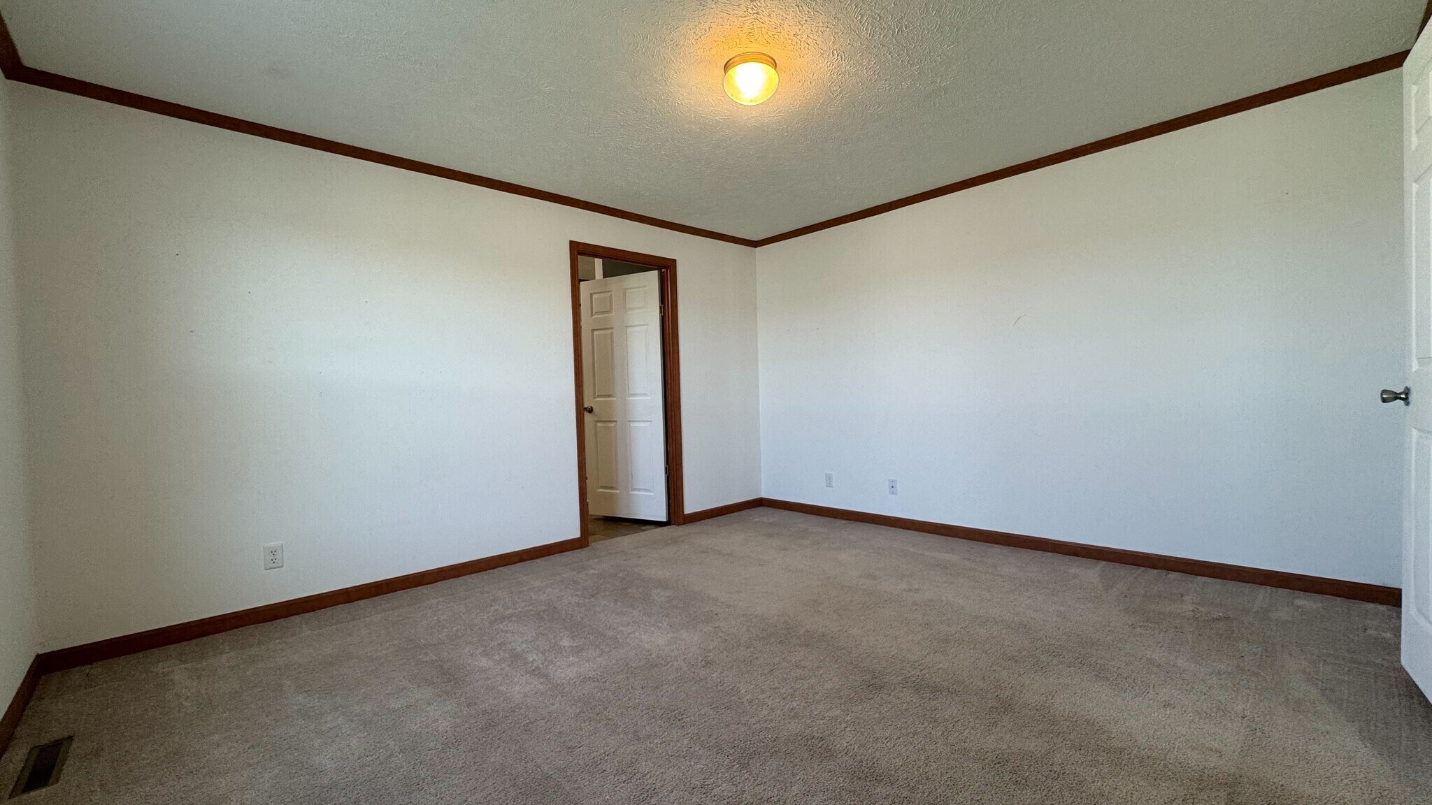 Building Photo - 2028 Mockingbird Pl NW