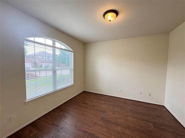 Building Photo - 1010 Utopia Ln