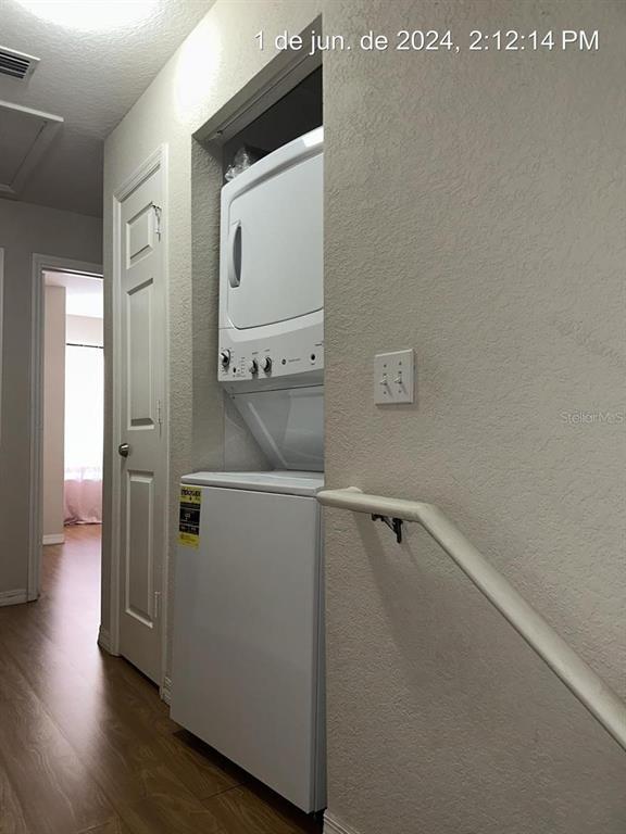 Building Photo - 4006 Venetian Bay Dr