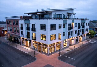 Building Photo - 138 E Street