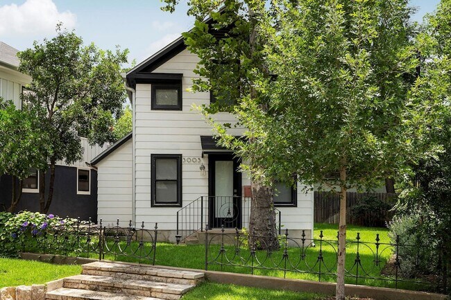 Building Photo - 3005 Bryker Dr