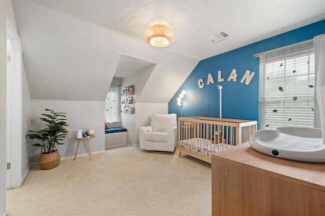 Building Photo - 13720 Shadowlawn Trace