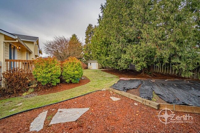 Building Photo - 4314 NE 126th St