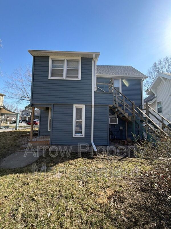 Building Photo - 3424 S St